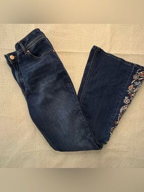 C. 1946 Hi-Rise Embroidered Flare Jeans - Size 12